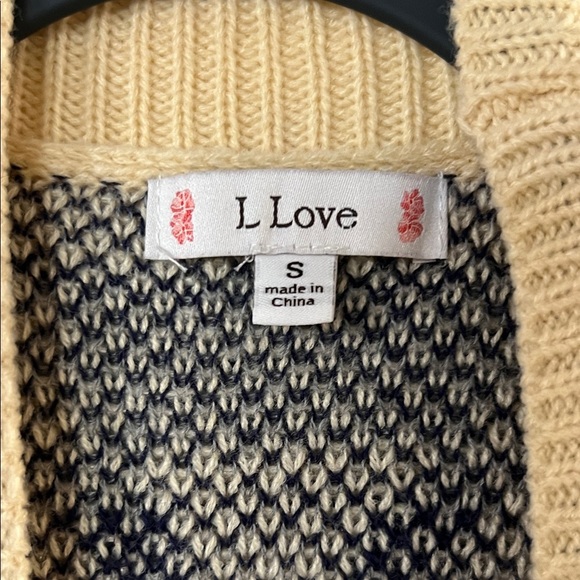 Love Beige and Red Patterned Cardigan - Picture 2 of 7